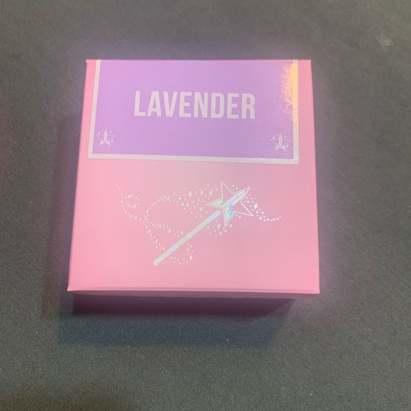 HOST PICK! Jeffree Star Cosmetics Magic Star lavender setting face powder - Picture 1 of 8